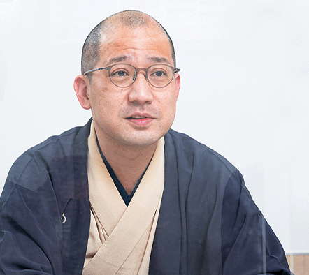 落語家 春風亭一之輔さん